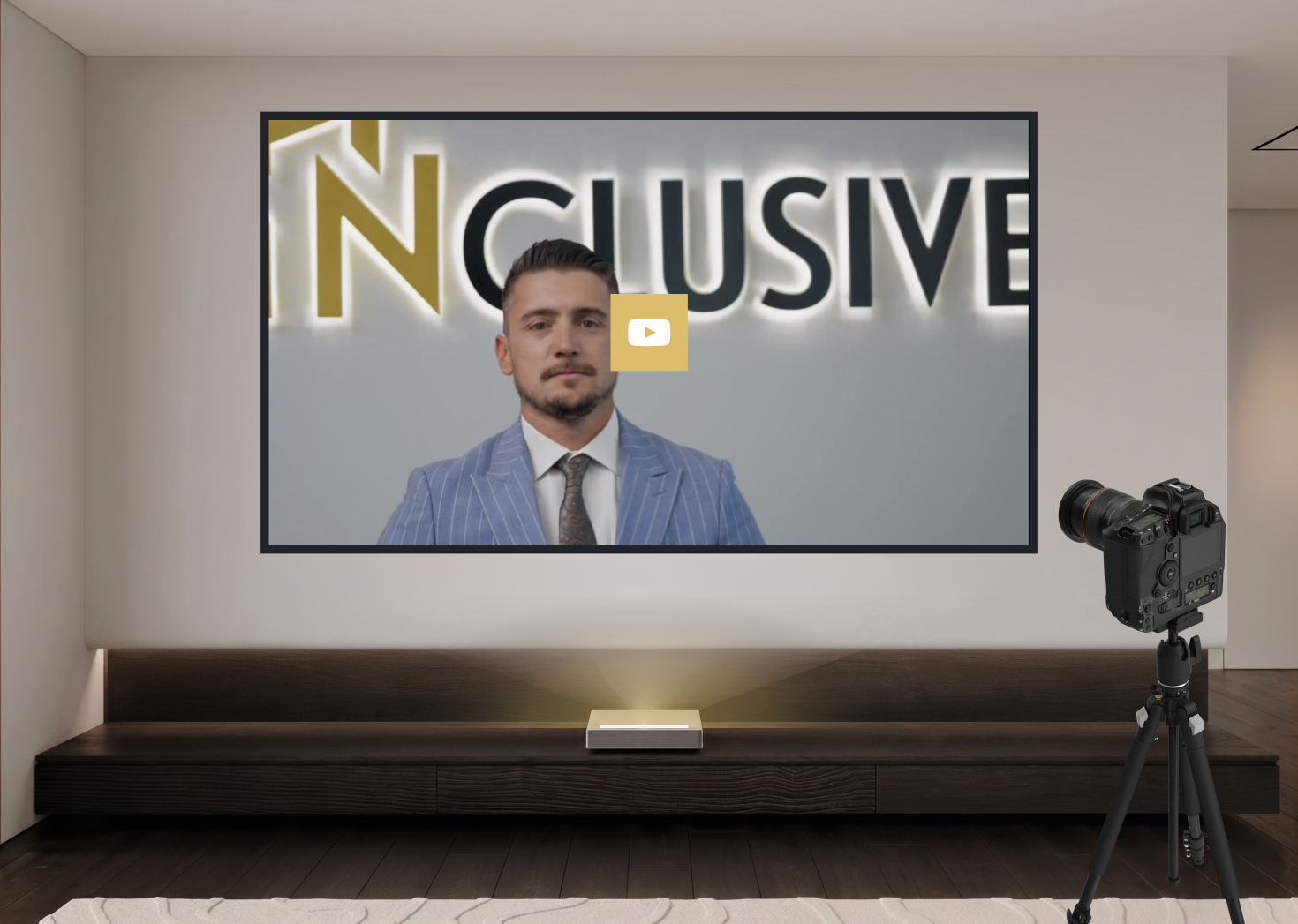 Евелин Апостолов на екран в студио на INclusive